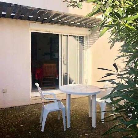 Residence Tennis Village - Studio Pour 2 Personnes 824 דירה